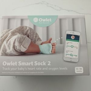 **LIKE NEW** Owlet Smart Sock 2
